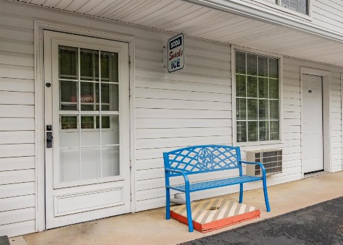 Old Southern Inn - image 30