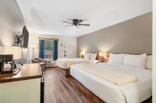 Old Southern Inn - image 40