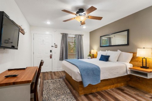 Old Southern Inn - image 45