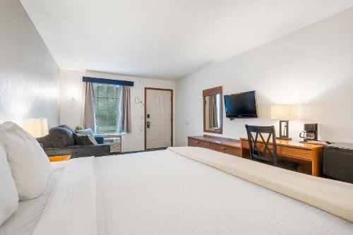Old Southern Inn - image 7