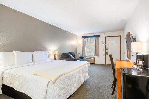 Old Southern Inn - image 8