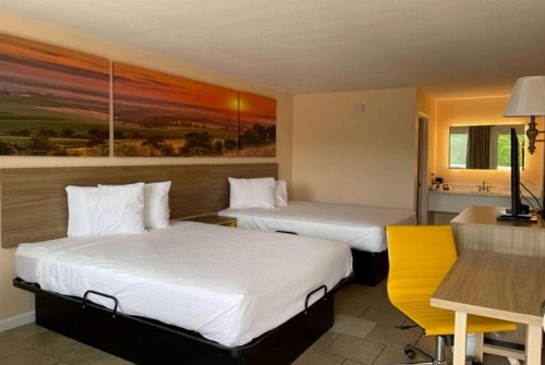Liberty Lodge - image 5