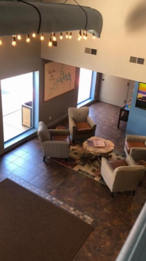 Days Inn & Suites Branson Entertainment District - image 12