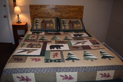 Landmark Inn - image 7