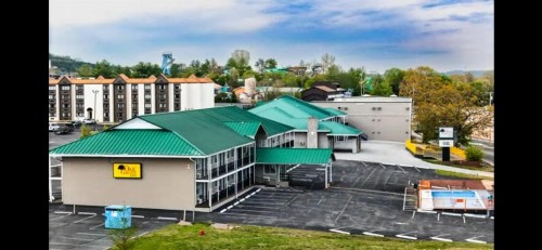 Oak Grove Inn