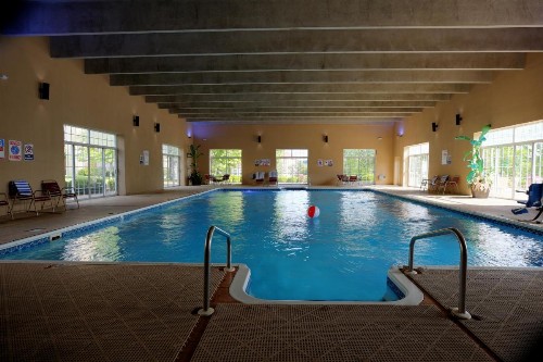 Grand Crowne Resort by Capital Vacations - image 11