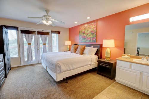 Grand Crowne Resort by Capital Vacations - image 23