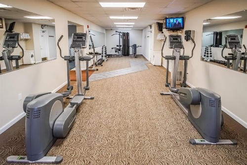 Grand Crowne Resort by Capital Vacations - image 3