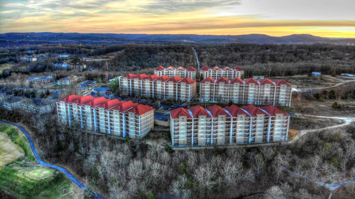 Grand Crowne Resort by Capital Vacations - image 5