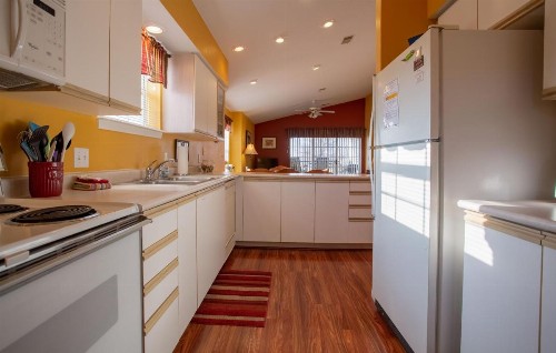 Ozark Charm Condo - image 3