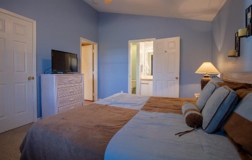 Ozark Charm Condo - image 5