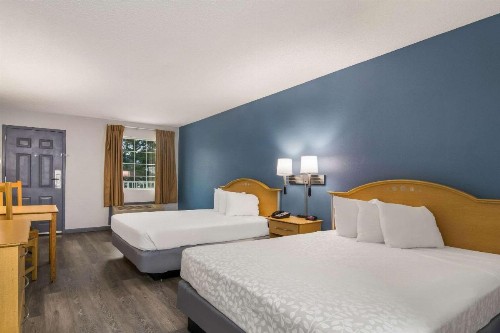 Serenity Inn - image 26