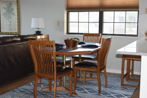 Grant's Condo in The Greens - image 3