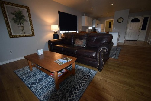 Grant's Condo in The Greens - image 4
