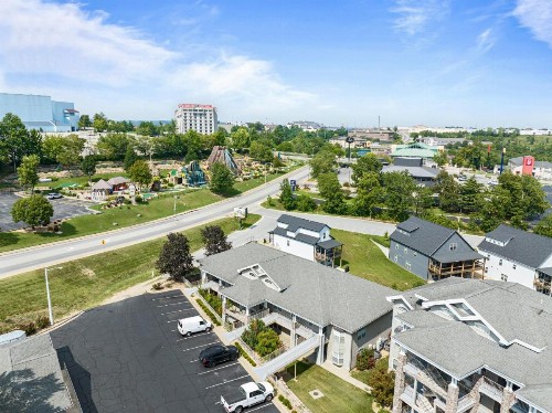 Green Mountain Grand Condo - image 15