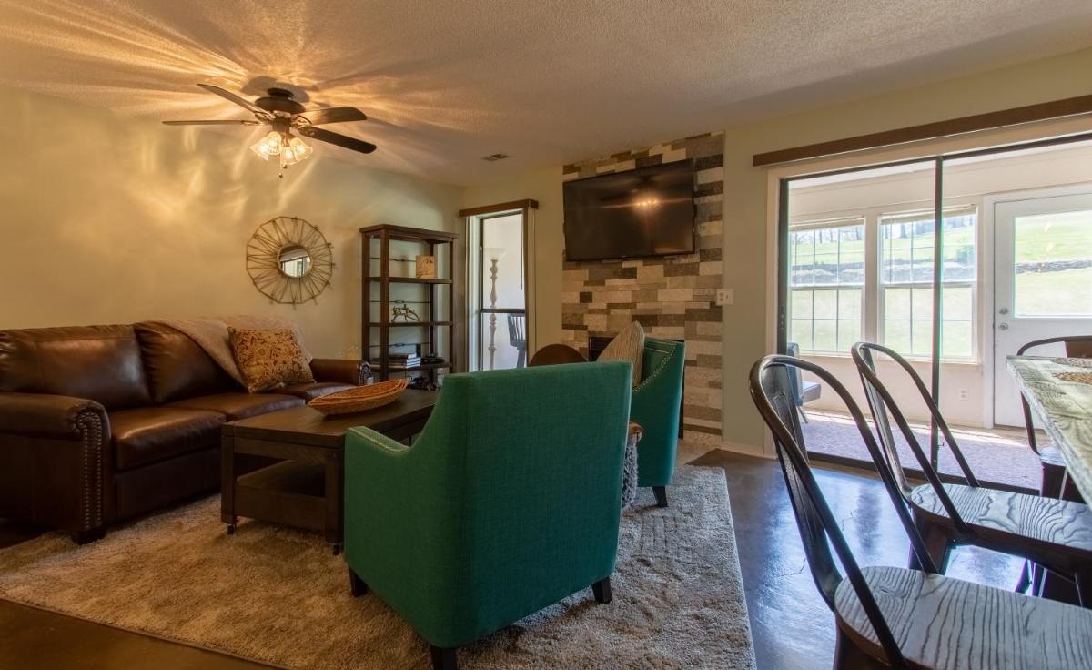 Respite Retreat Condo - image 7