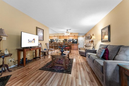 Bluffs Oasis Condo - image 11
