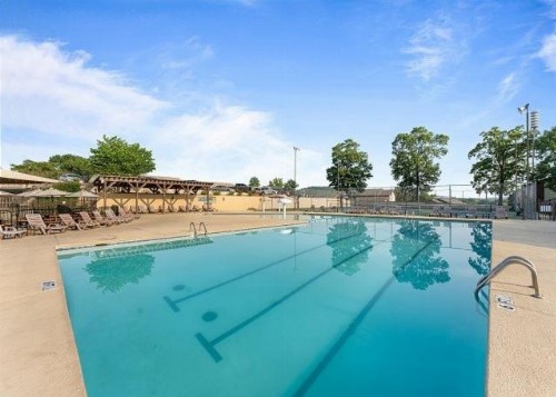 Bluffs Oasis Condo - image 25