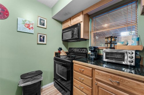 Bluffs Oasis Condo - image 35