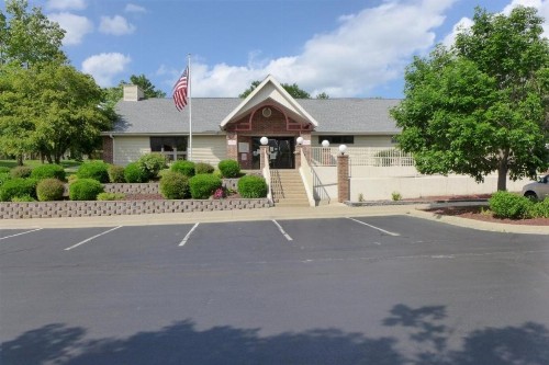 Foothill's Luxury 2BDR Ground Floor Condo in 1000 Hill's - image 2