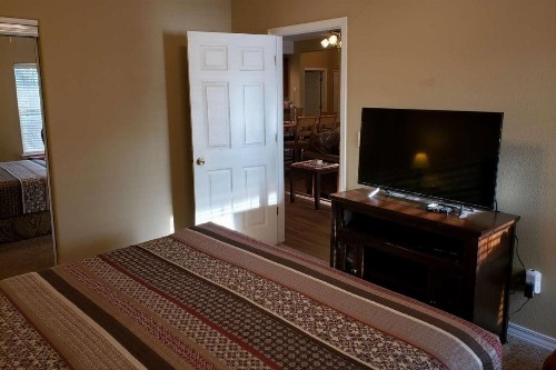 Indian Point 3 King Bedrooms Condo - image 17