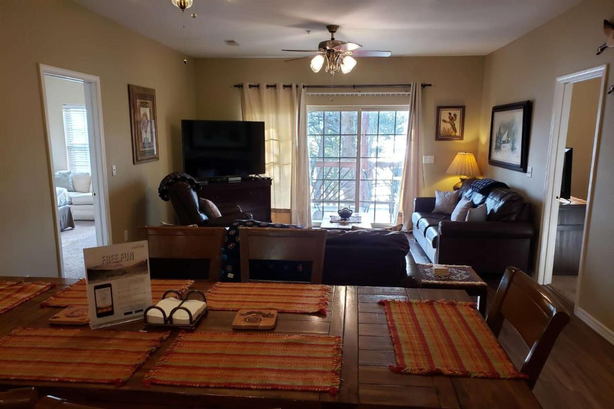 Indian Point 3 King Bedrooms Condo - image 7