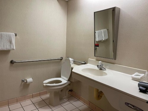 Red Roof Inn Branson - image 38