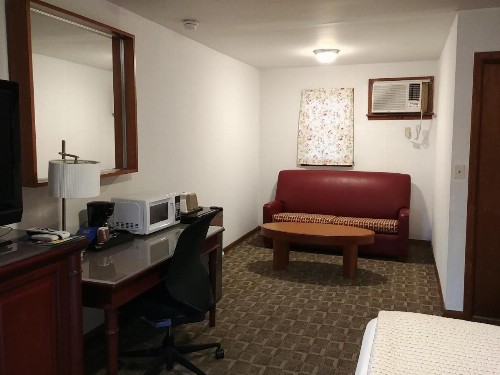 Walnut Lane Motel - image 6