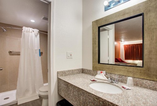 Motel 6 Branson Mo - image 20