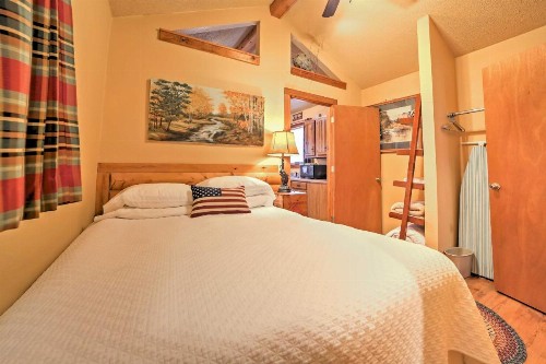 Rustic Branson Cabin with Porch -Near Table Rock Lake - image 6
