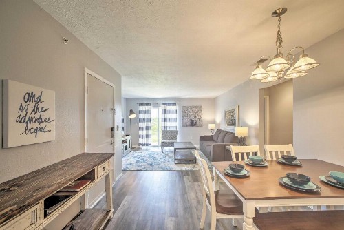 Clean and Cozy Family Condo in the Heart of Branson! - image 9