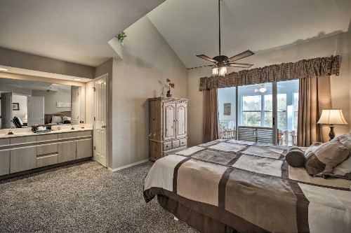 Lakefront Getaway - Proximity to Marina and Fishing! - image 3