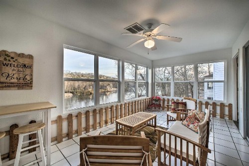 Lakefront Getaway - Proximity to Marina and Fishing! - image 8