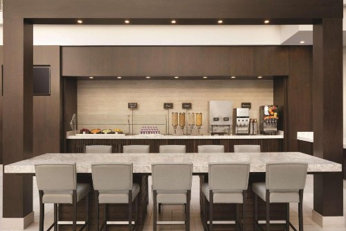 Embassy Suites by Hilton Brea - North Orange County - image 11