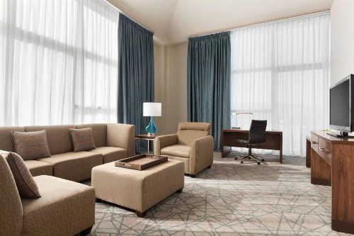 Embassy Suites by Hilton Brea - North Orange County - image 21
