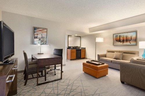 Embassy Suites by Hilton Brea - North Orange County - image 25
