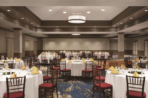 Embassy Suites by Hilton Brea - North Orange County - image 44
