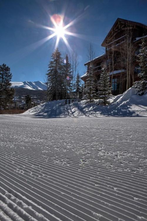 Mountain Thunder Lodge - image 3