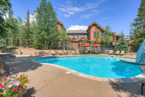 Mountain Thunder Lodge - image 50