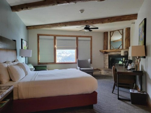The Lodge at Breckenridge - image 2