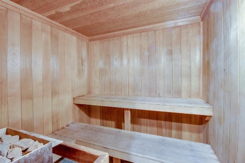 Wildwood Suites Condominiums - image 4