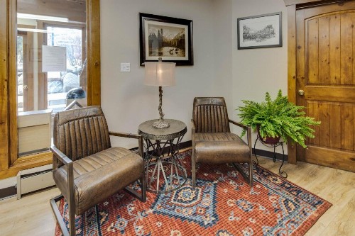 Pine Ridge Condominiums - image 3