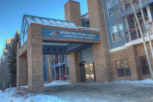 River Mountain Lodge - image 31