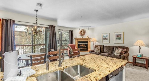 River Mountain Lodge - image 6