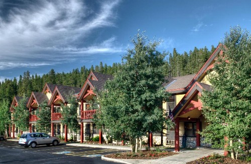 Breck Inn - image 30