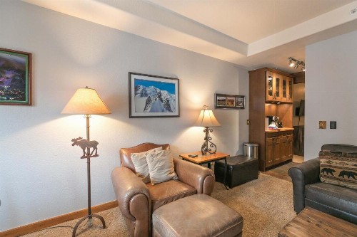 Riverbend 211 - image 13