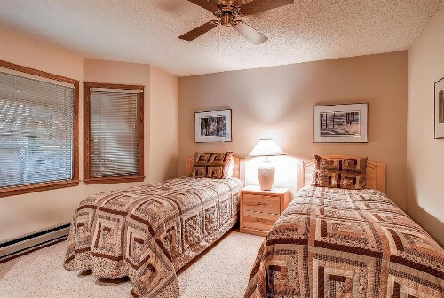 Two-Bedroom Atrium Condo 106 - image 9
