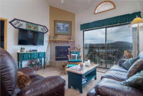 Lake Forest 303E - image 27