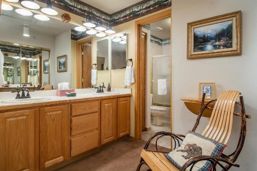 Lake Forest 303E - image 32