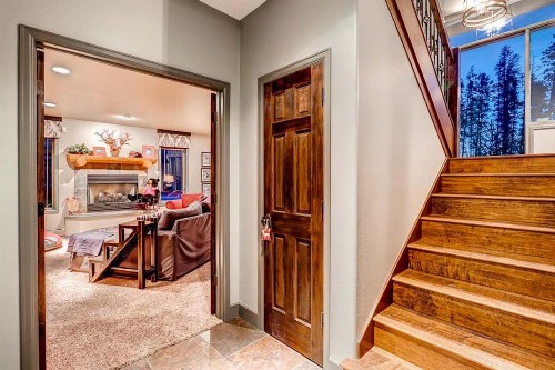 Boulder Ridge Haus - image 39